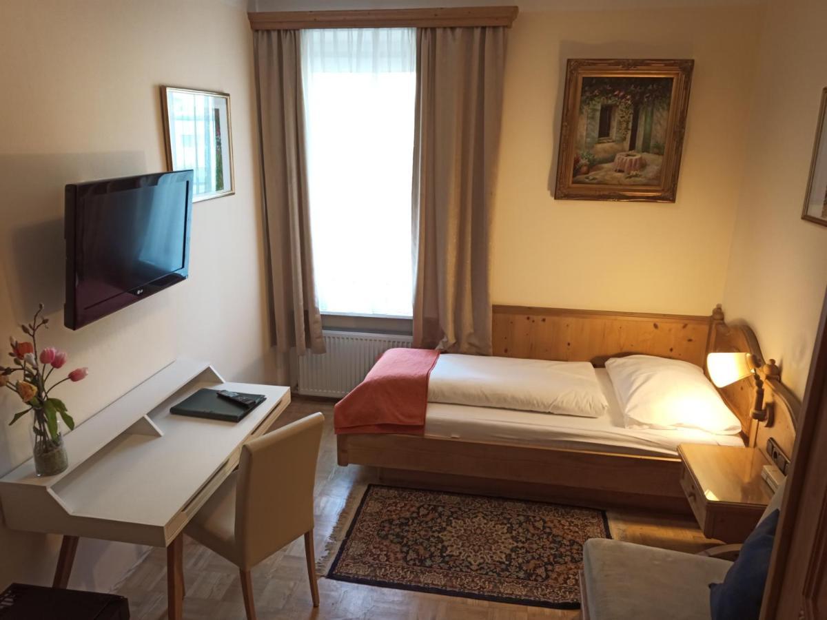 Adlerhof Bed and Breakfast Σάλτσμπουργκ Εξωτερικό φωτογραφία